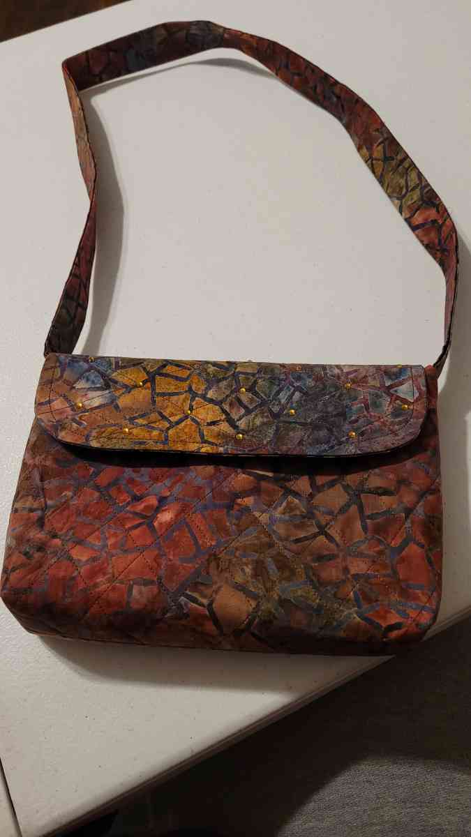 Handmade Purses Snap Closure Inside Linen and Pocket - Jeffersonville, Indiana - FleaMarketBay