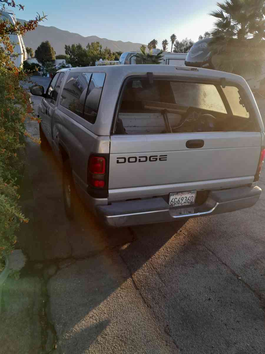 2001 dodge ram pick up - Riverside, California - FleaMarketBay