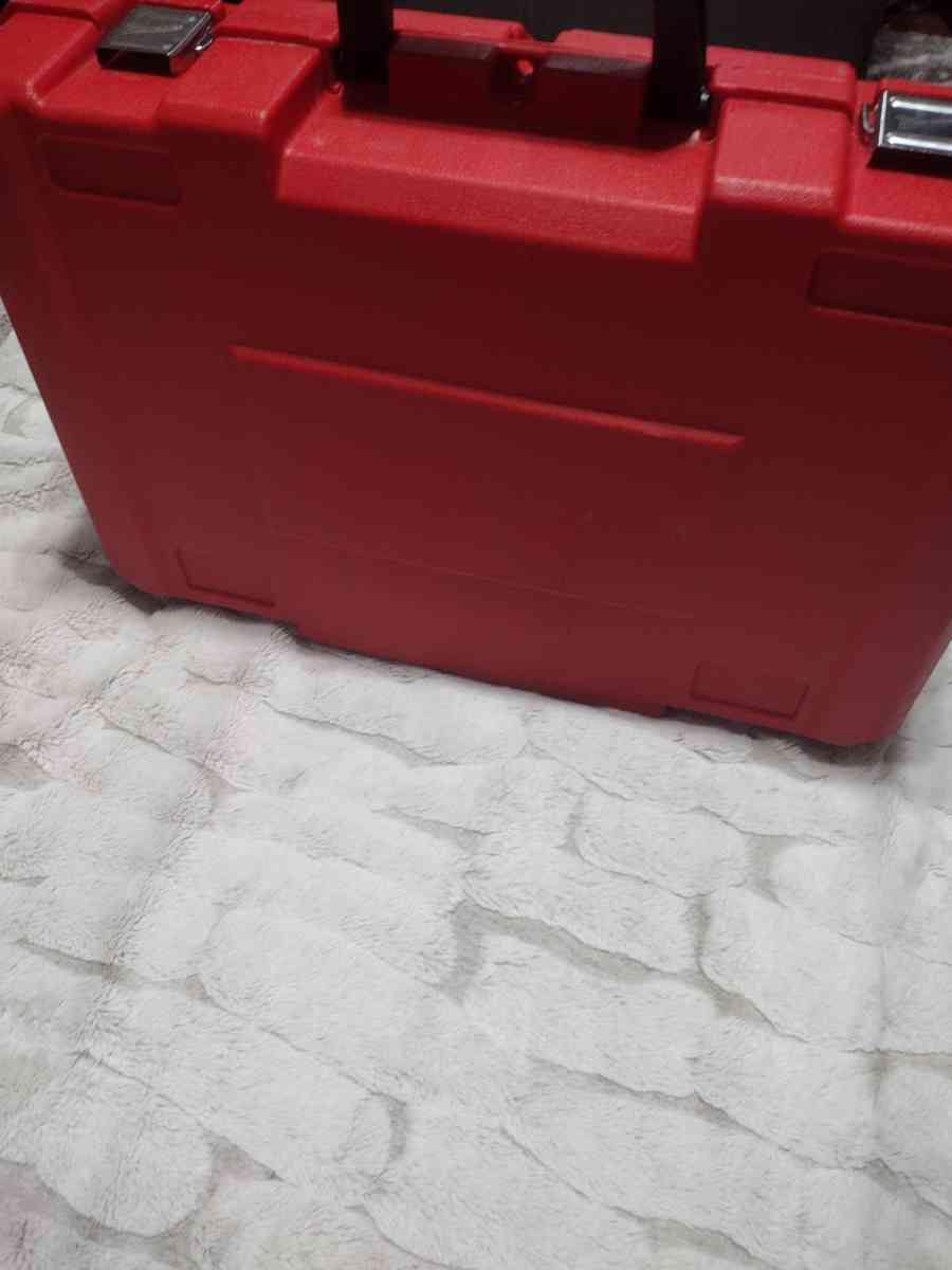 Milwaukee M12 Force Logic copper press - Arnold, Missouri - FleaMarketBay