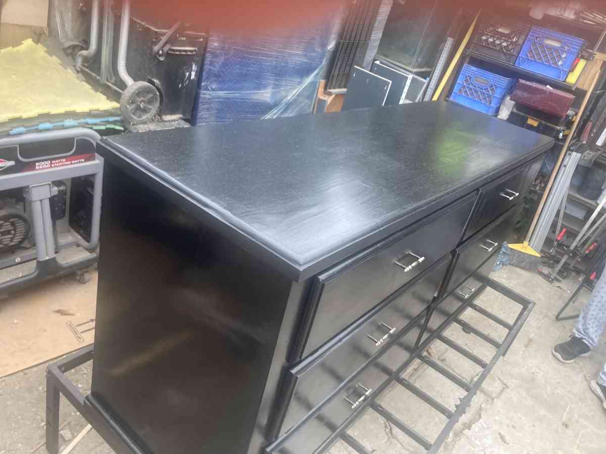 dresser 6 drawers - Los Angeles, California - FleaMarketBay