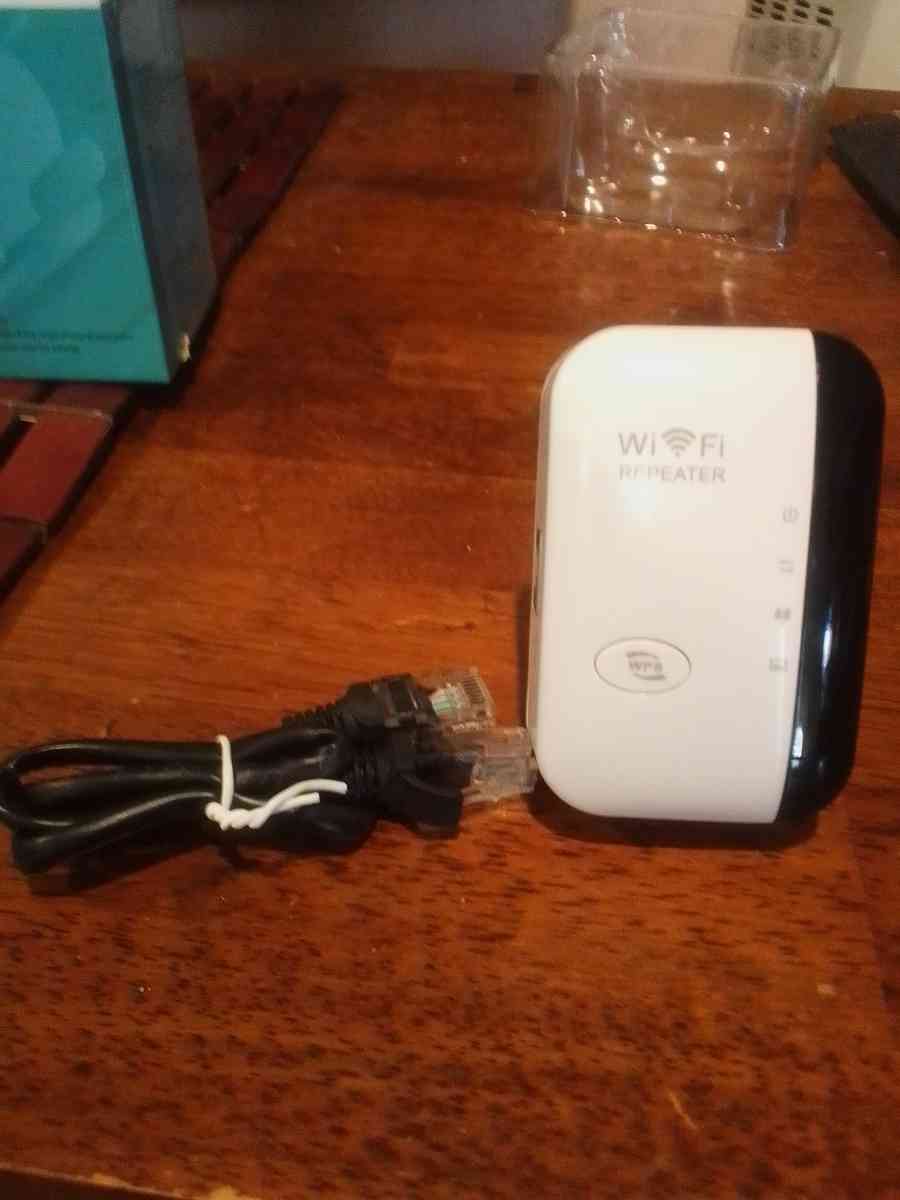 Ultra WiFi Extender signal booster PRO - Alameda, California - FleaMarketBay