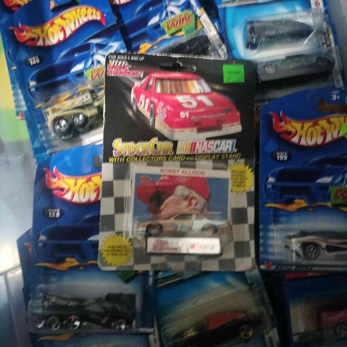 toy car for collection - Columbus, Ohio - FleaMarketBay