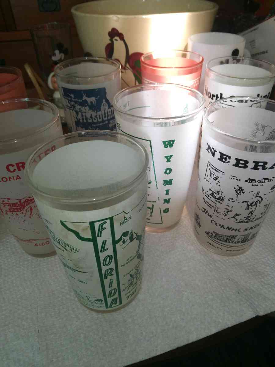 10 States Souvenir Glasses - Pawtucket, Rhode Island - FleaMarketBay