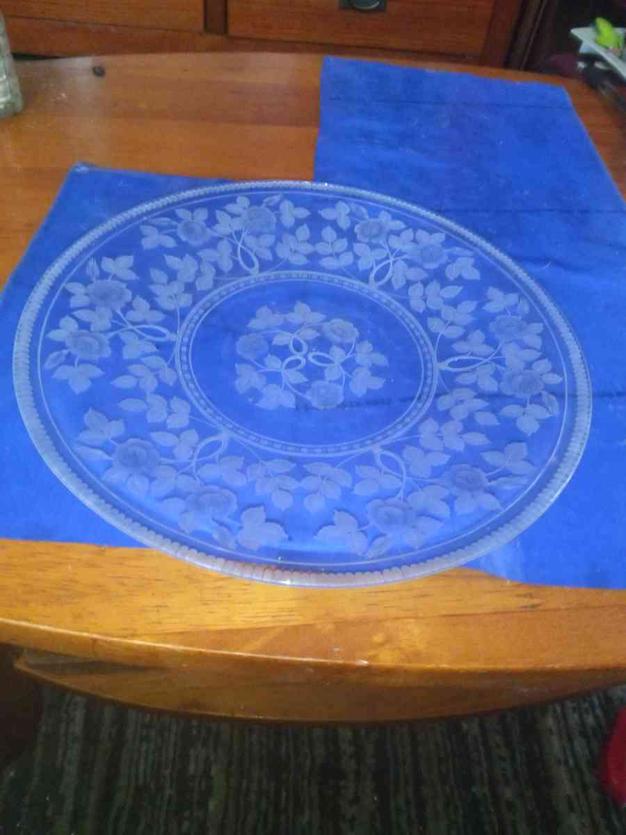 Victorian Flint glass Etched dinnerplate - Pawtucket, Rhode Island