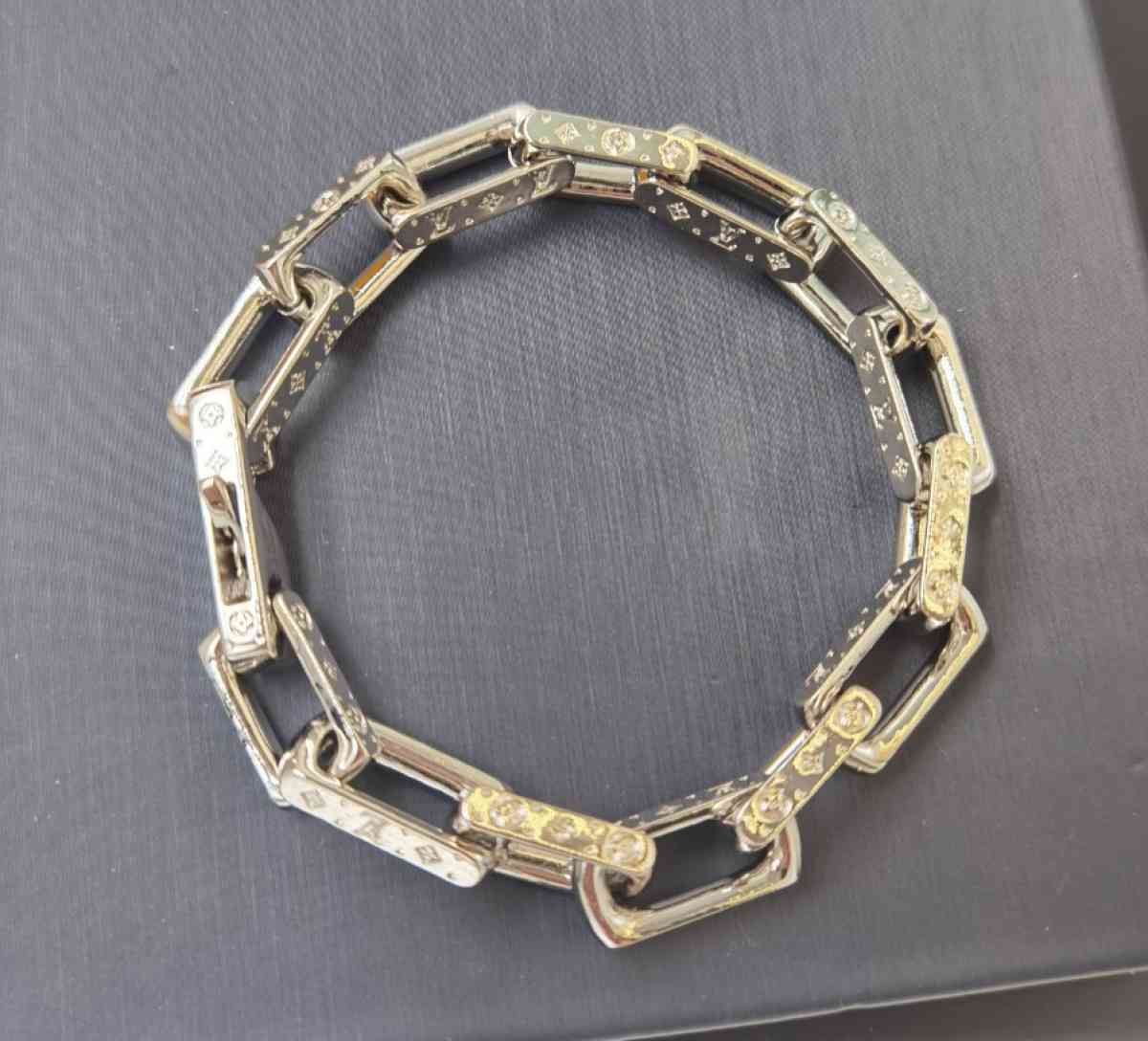 LOUIS Vuitton silver accessories - Mission Viejo, California - FleaMarketBay