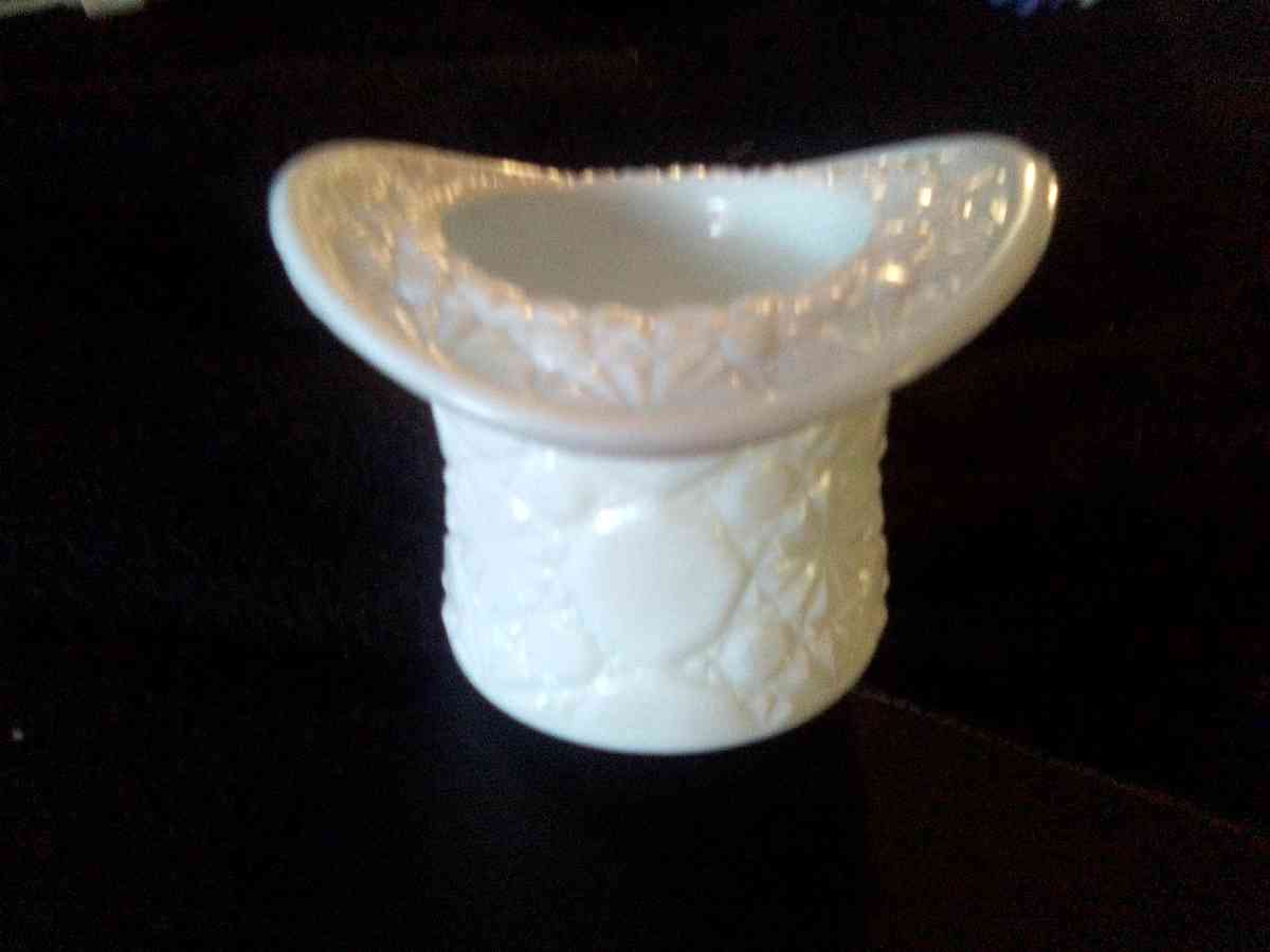 Vintage Glass - Huntington, Oregon - FleaMarketBay