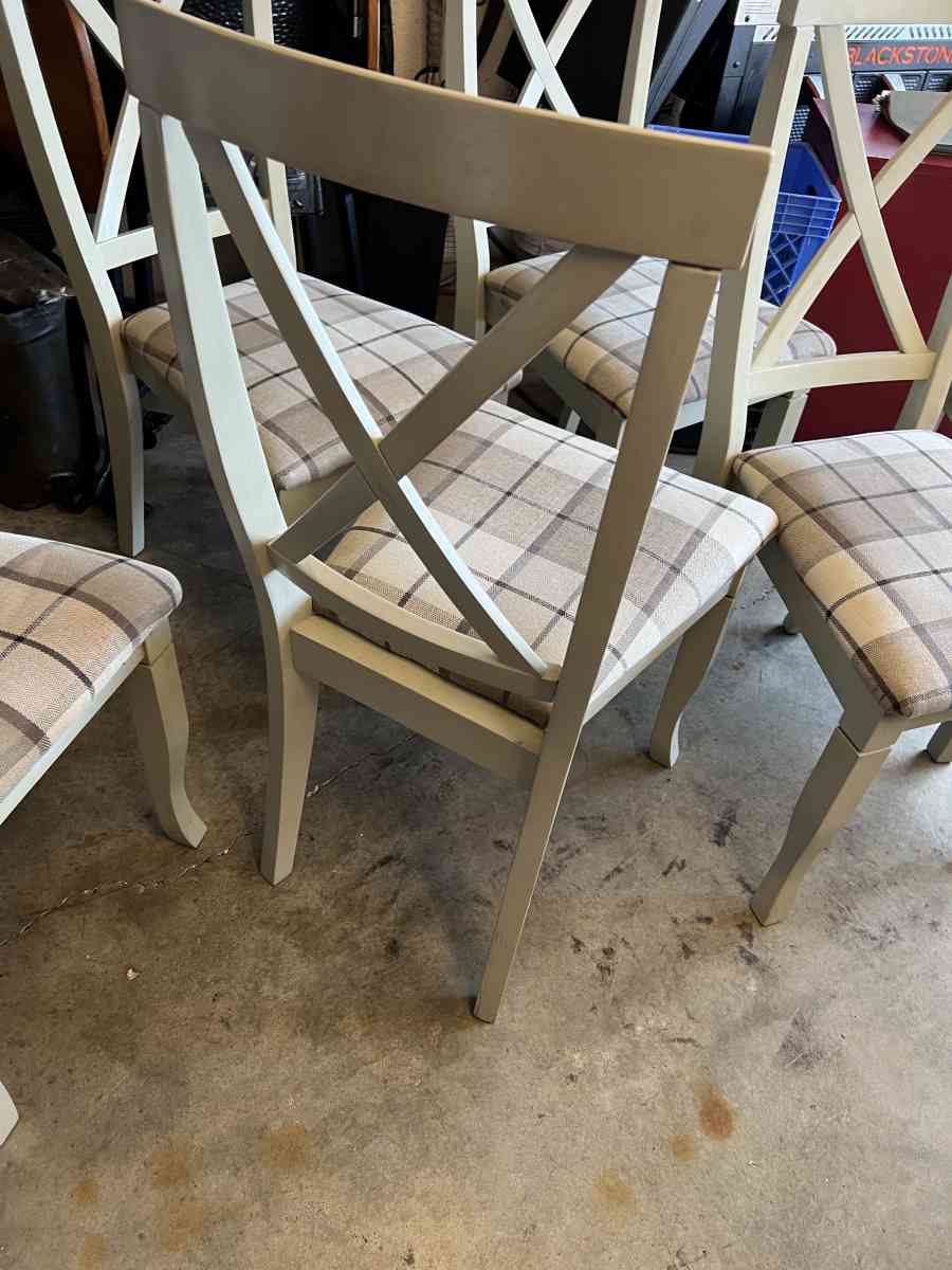 kitchen Chairs - Bonita Springs, Florida - FleaMarketBay