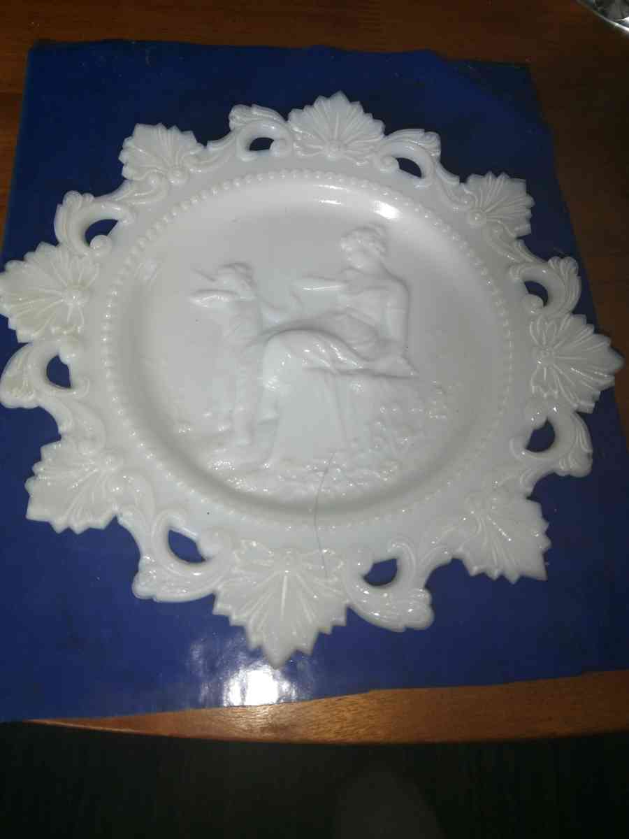 Westmoreland Cupid and Payche 7 inch Milk Glass Plate - Pawtucket, Rhode Island - FleaMarketBay