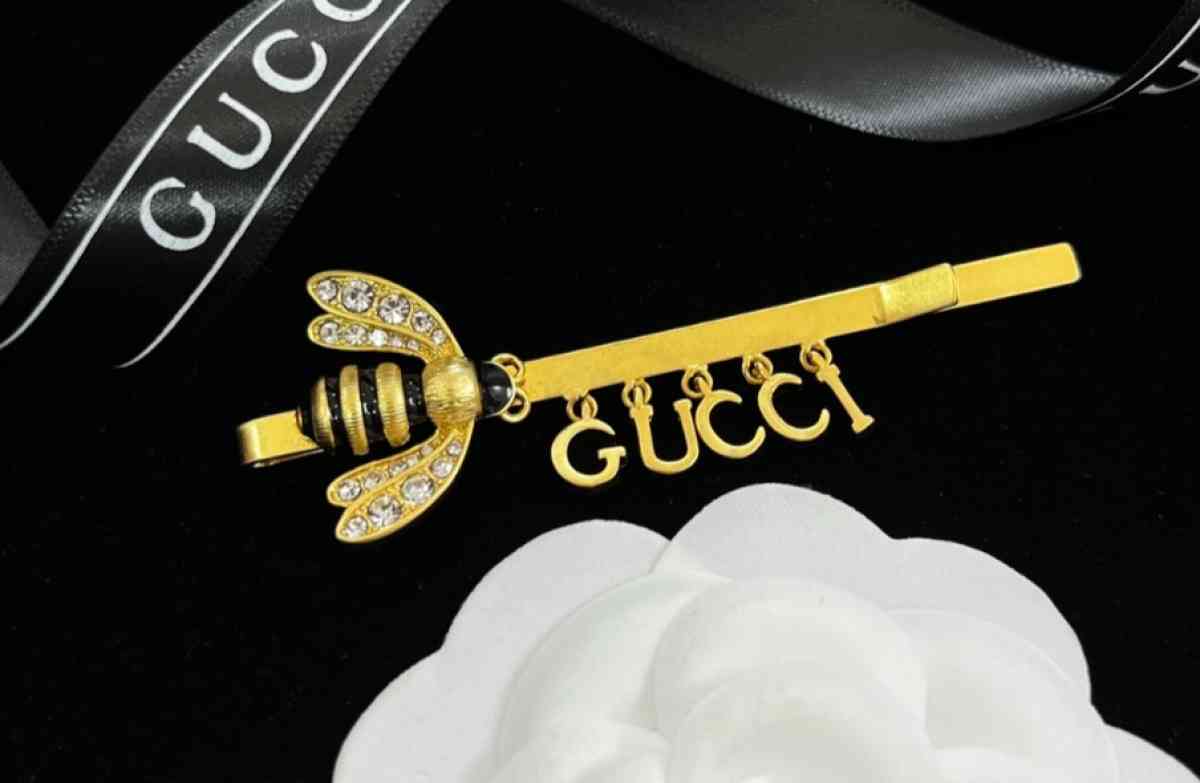 Gucci bee set jewelry - Mission Viejo, California - FleaMarketBay