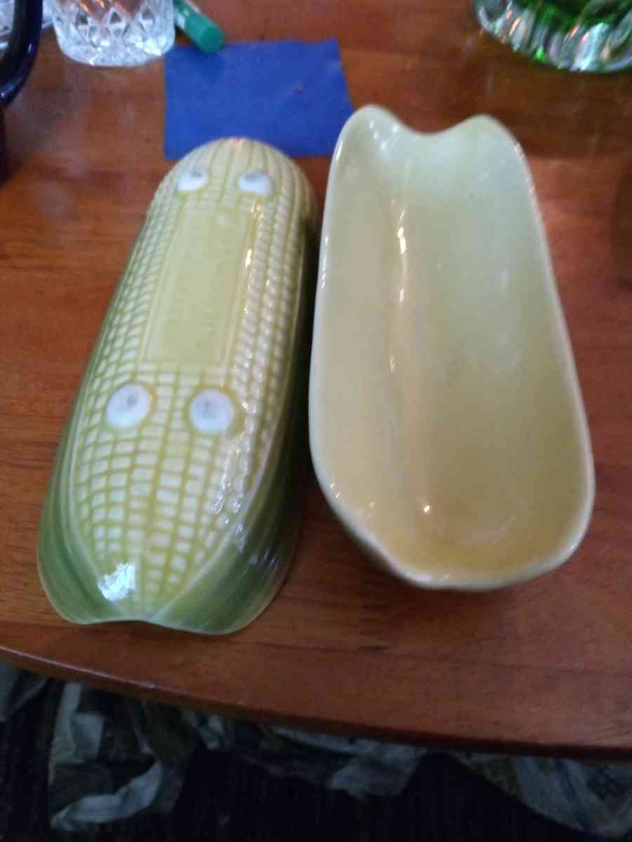2 Shawnee Corn King corn rollers - Pawtucket, Rhode Island - FleaMarketBay