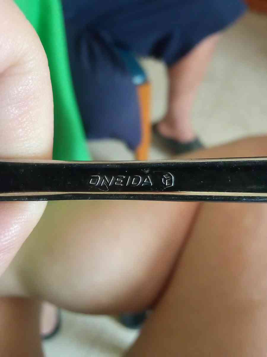 Oneida Damascus rose sterling silver Flat Ware - Biloxi, Mississippi - FleaMarketBay