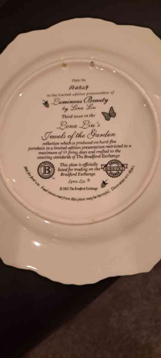 Bradford Exchange butterfly plate collection limited edition - Sewell, New Jersey