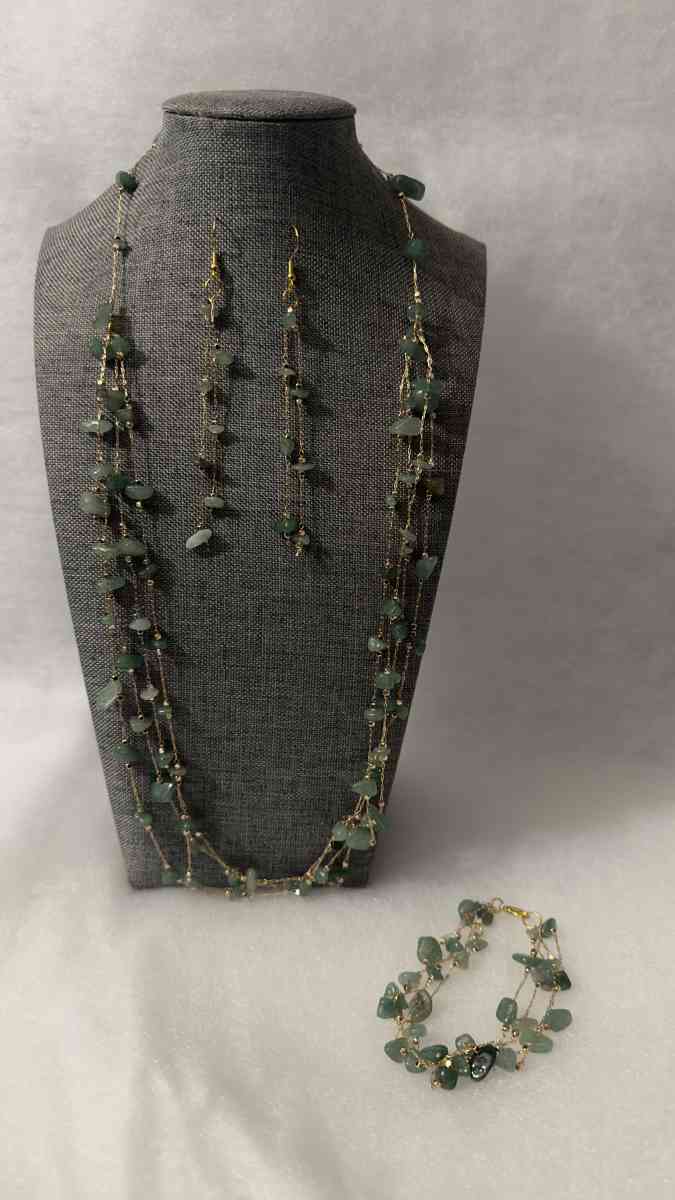 Necklace Set - Sacramento, California