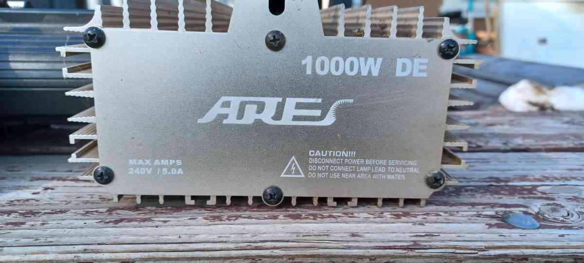 Grow Light 1000 Watts DoubleEnded 3 Available - Atwater, California