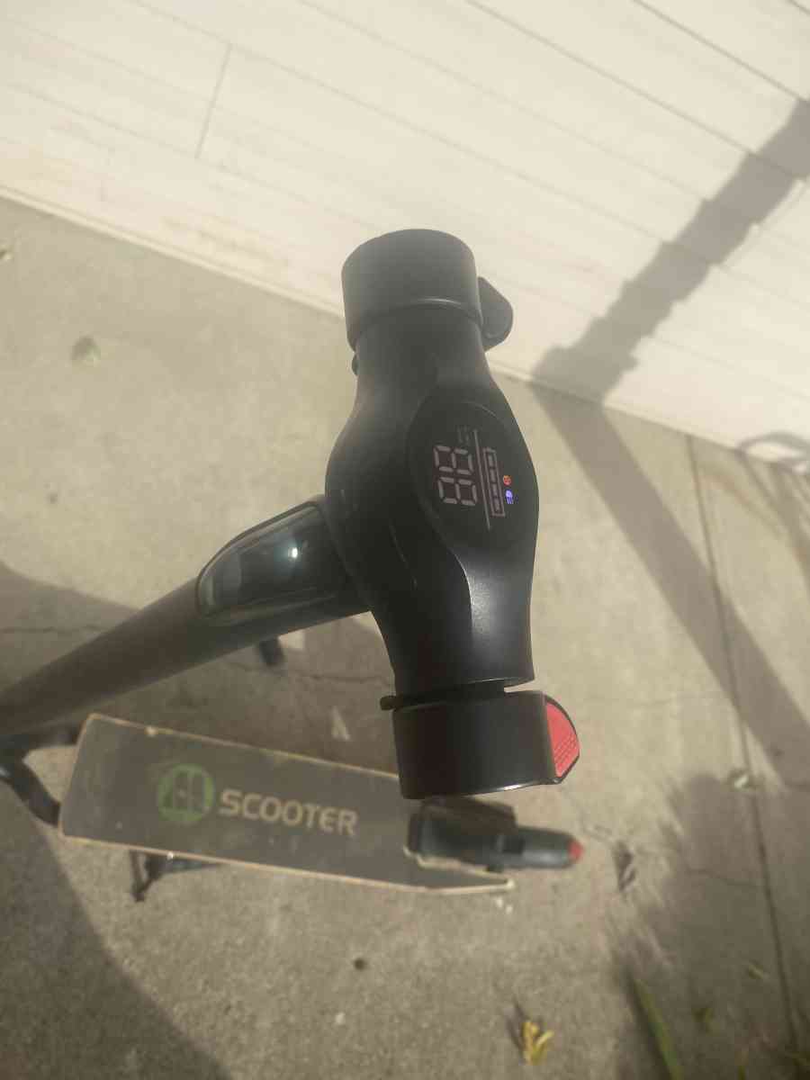 s10 fast electric scooter - Greenwood, Indiana - FleaMarketBay