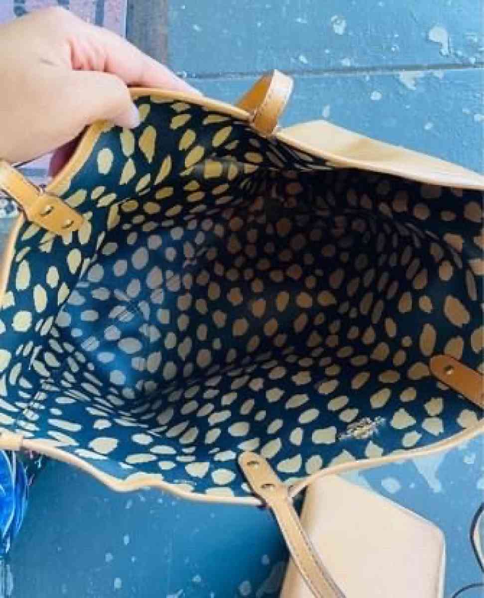 coach tote bag - Baltimore, Maryland - FleaMarketBay