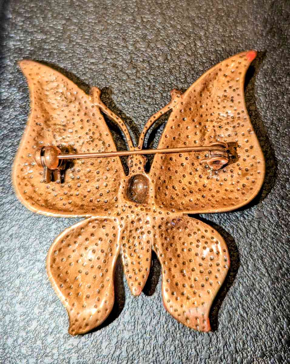 Vantage butterfly brooch - Newport, Tennessee - FleaMarketBay