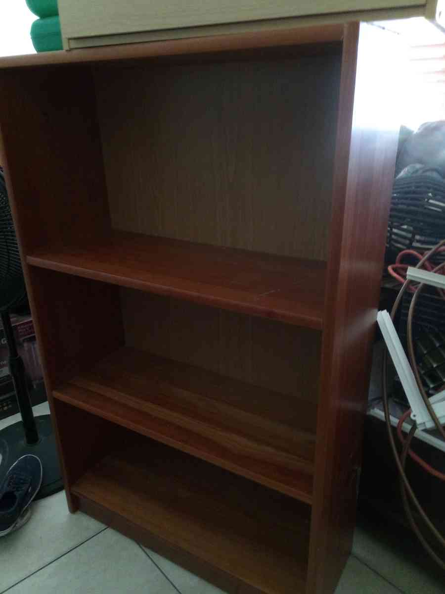 50cash mahogany shelf cabinet 4foot 8inches 30 wide use - Lake Worth, Florida
