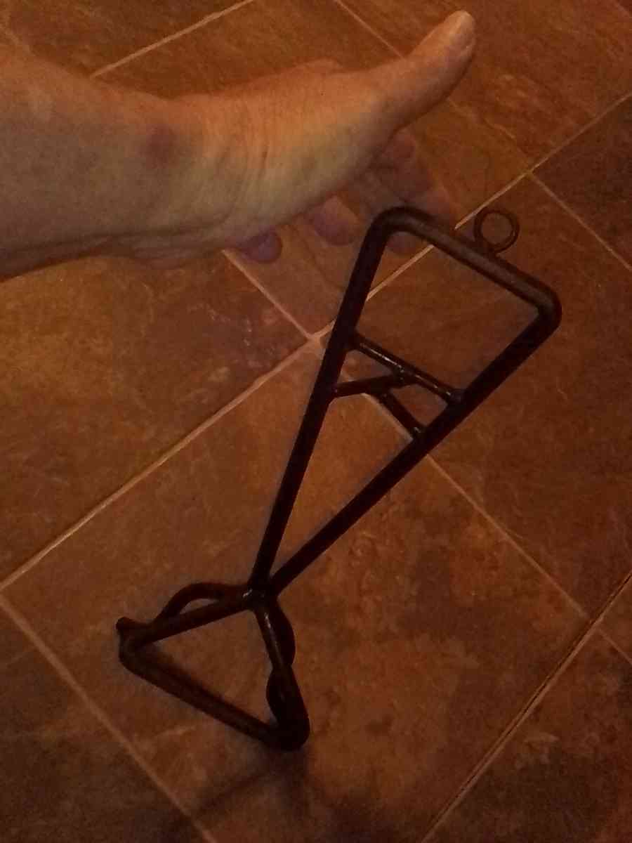 IRON WORKS ANTIQUE BOOT JACK REMOVER - Birch Tree, Missouri