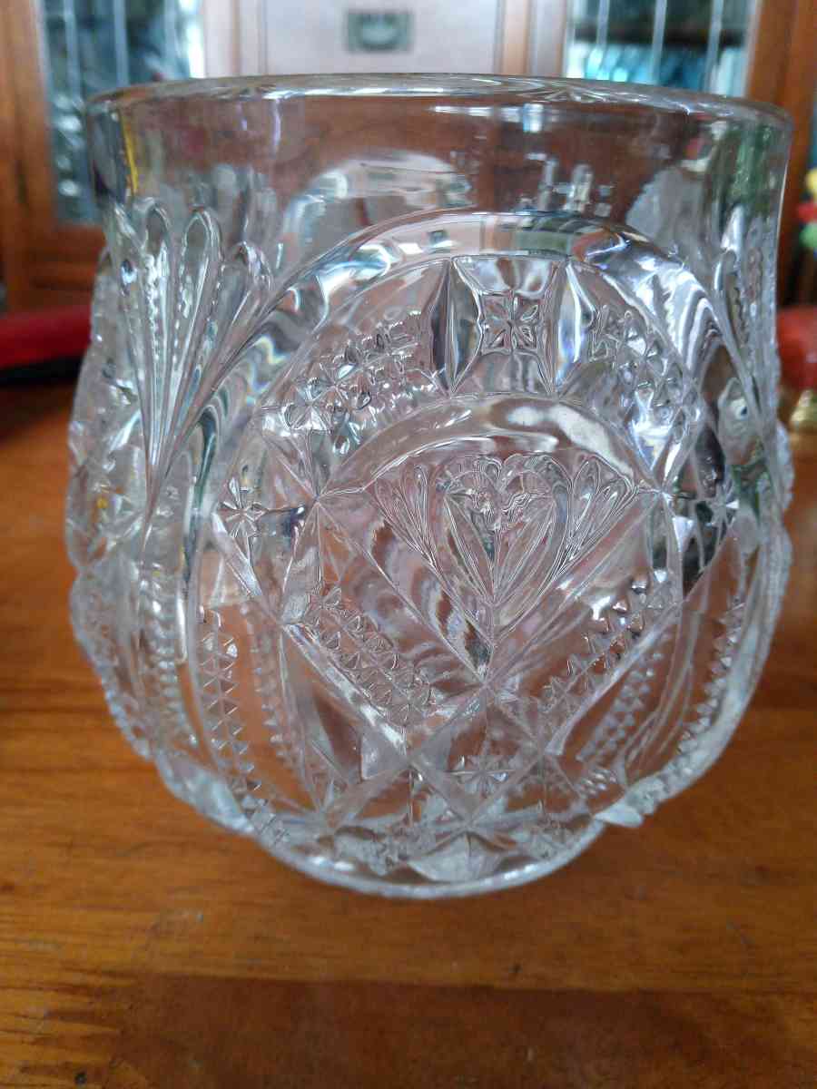 EAPG COVERED SUGAR - Pawtucket, Rhode Island - FleaMarketBay