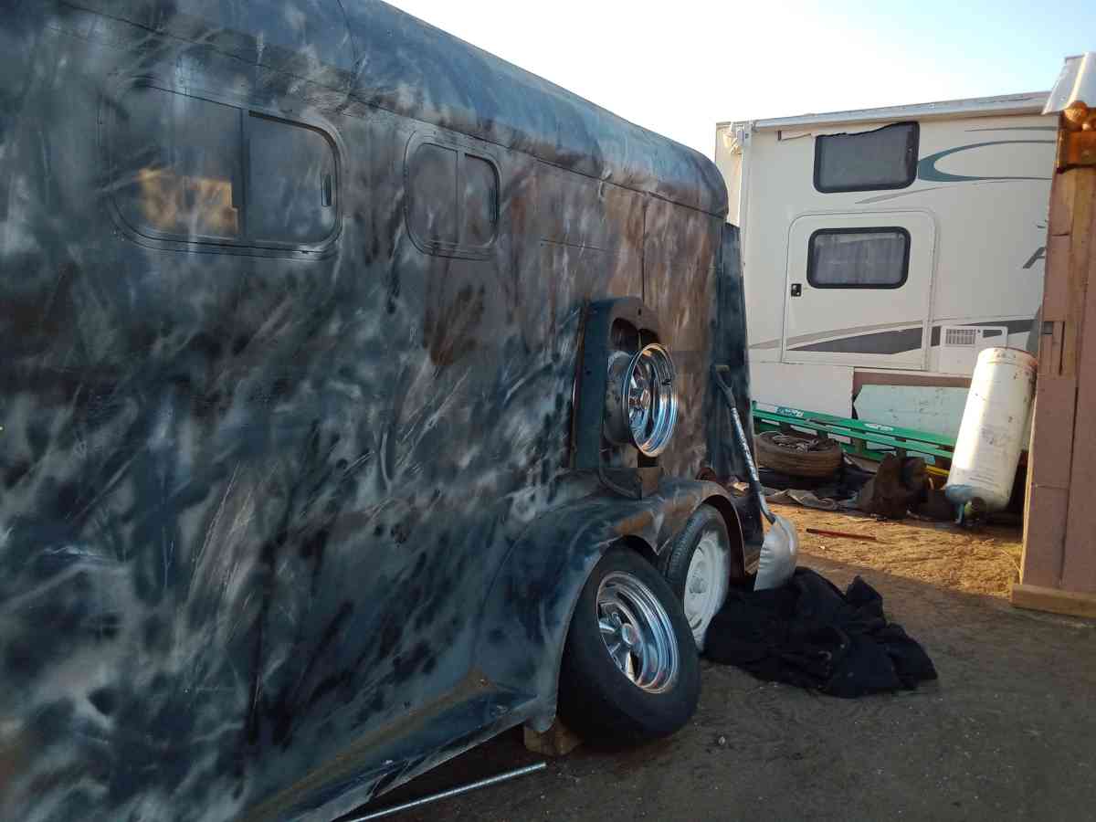 Double axel Horse Trailer - Canon City, Colorado - FleaMarketBay