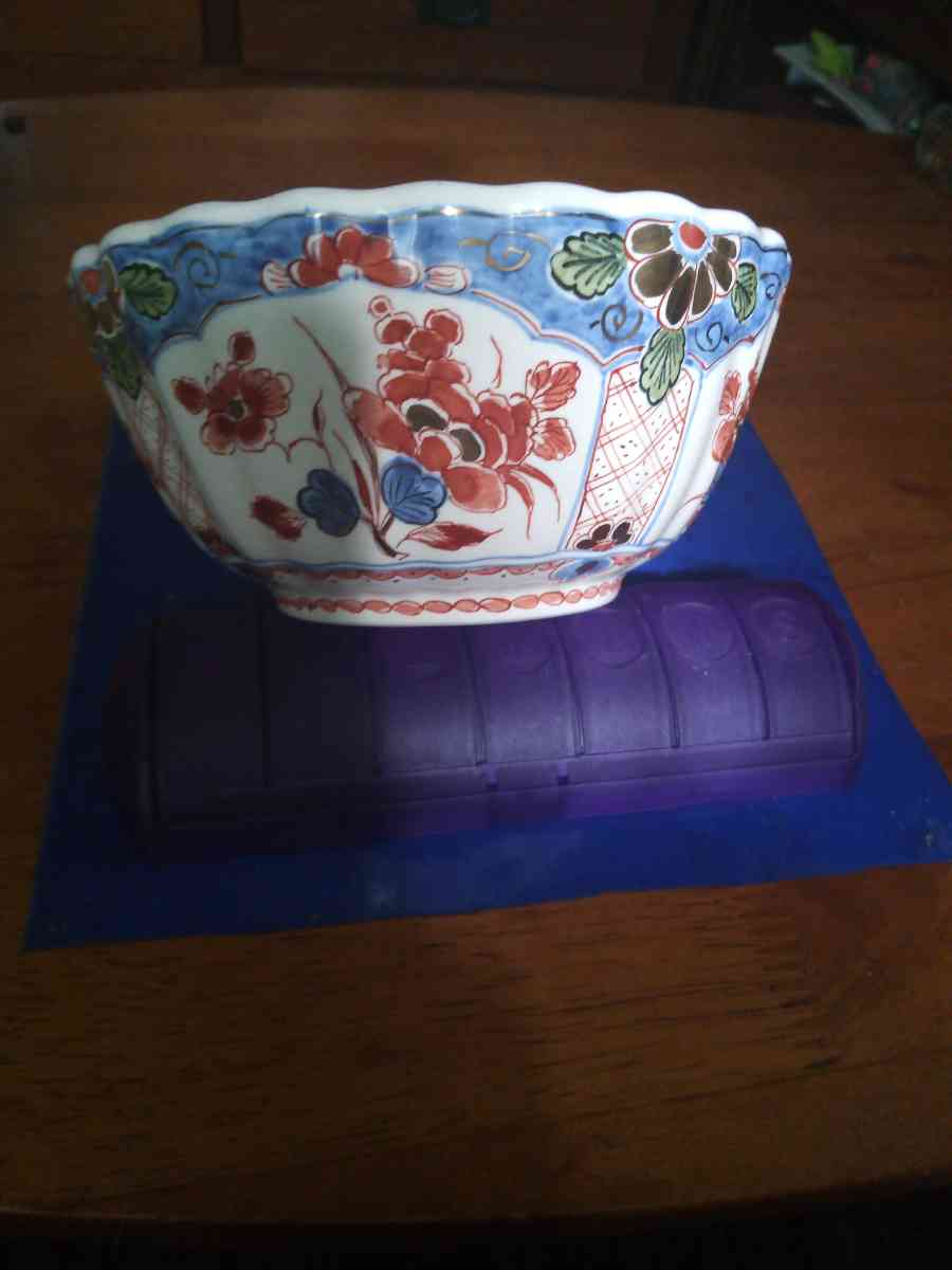 Pijnacker Delftware IMARI STYLE BOWL - Pawtucket, Rhode Island - FleaMarketBay