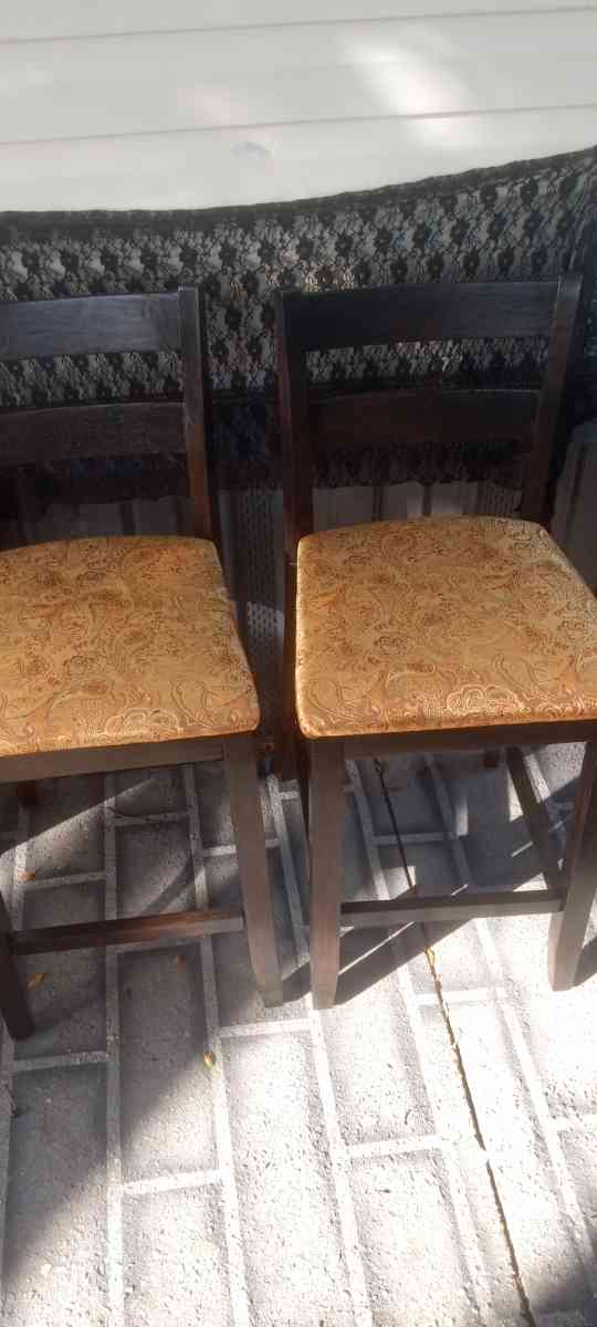 refurbished chairs - Avon Park, Florida - FleaMarketBay