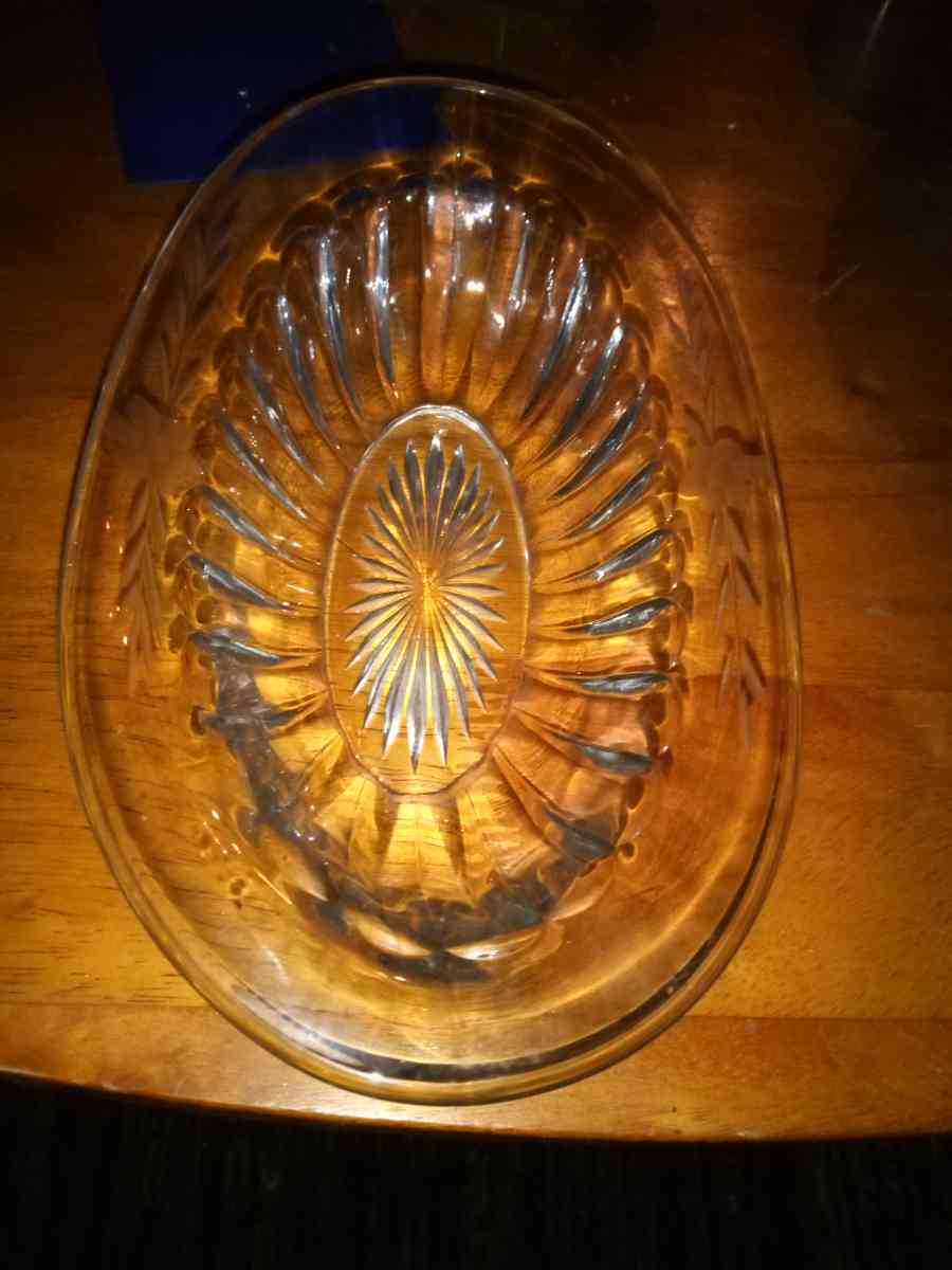 Pressed and copper wheel cut design oval bowl - Pawtucket, Rhode Island