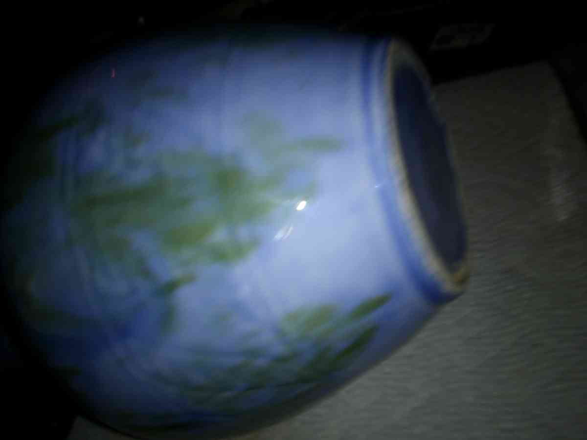 Stangle Pottery vase - Pawtucket, Rhode Island - FleaMarketBay