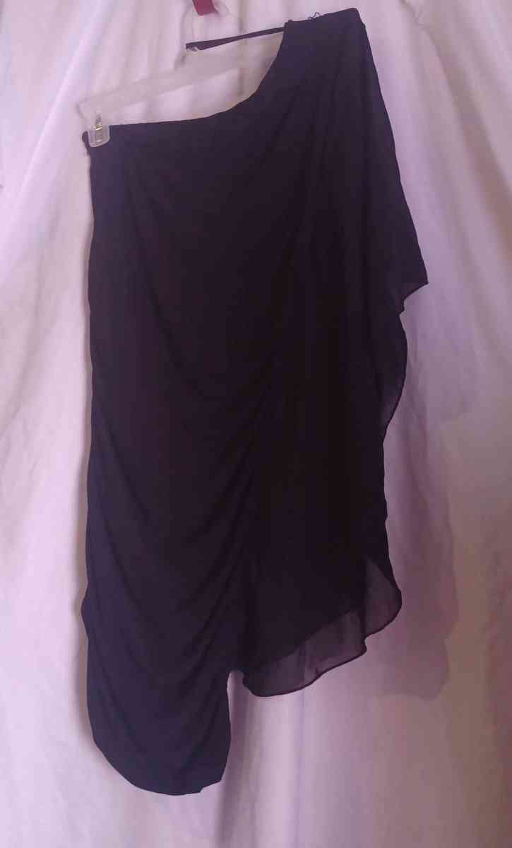 women clothing at a very good price good quality and some ne - Oxford, Mississippi - FleaMarketBay