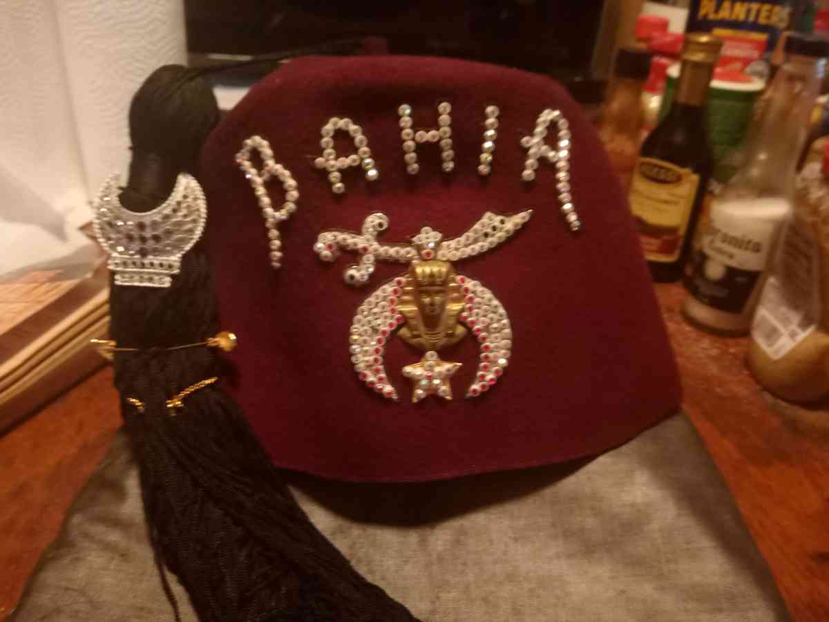 1970s Shriners fez - Vero Beach, Florida - FleaMarketBay