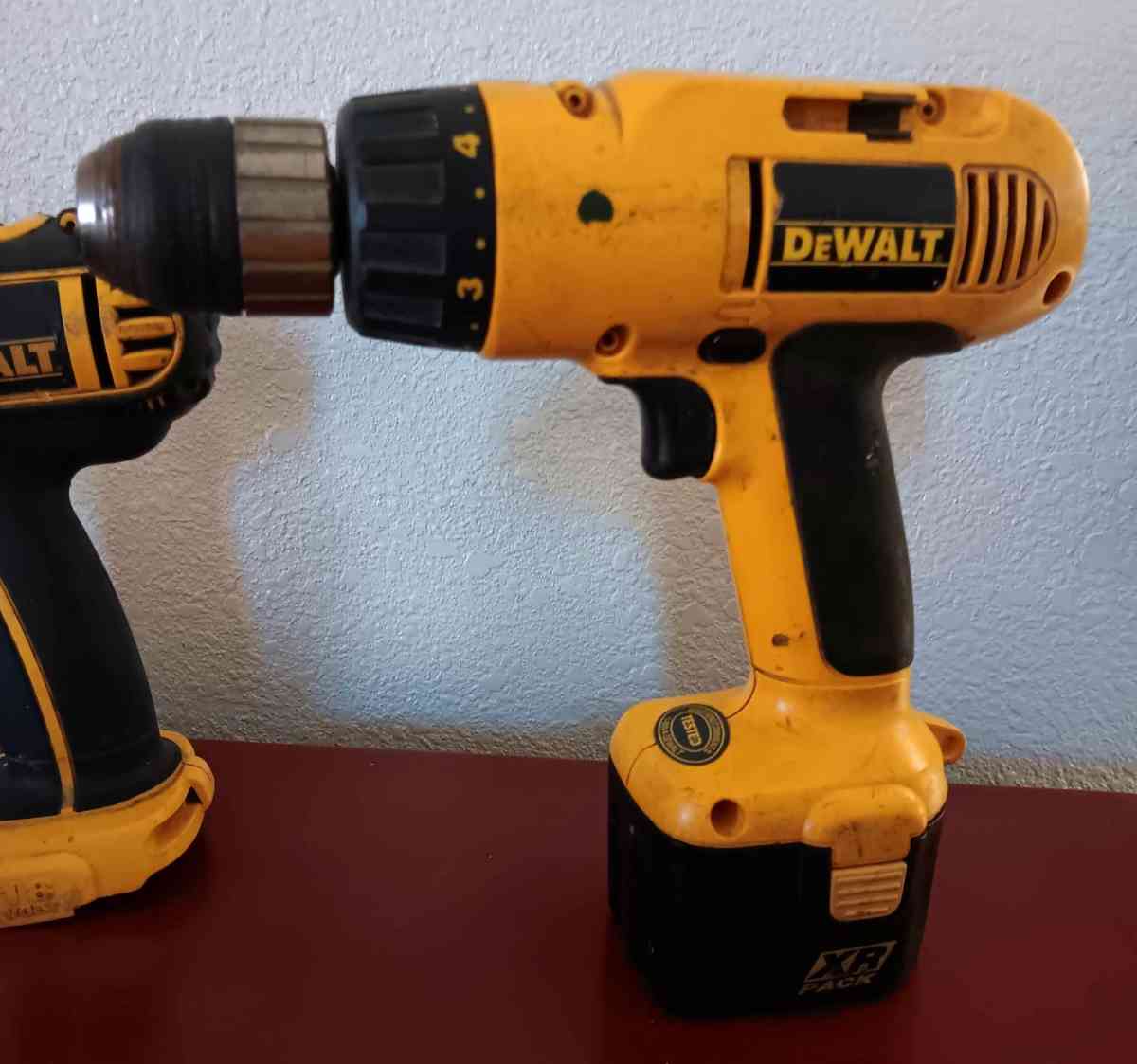 18V Dewalt Lot - Smithville, Tennessee - FleaMarketBay