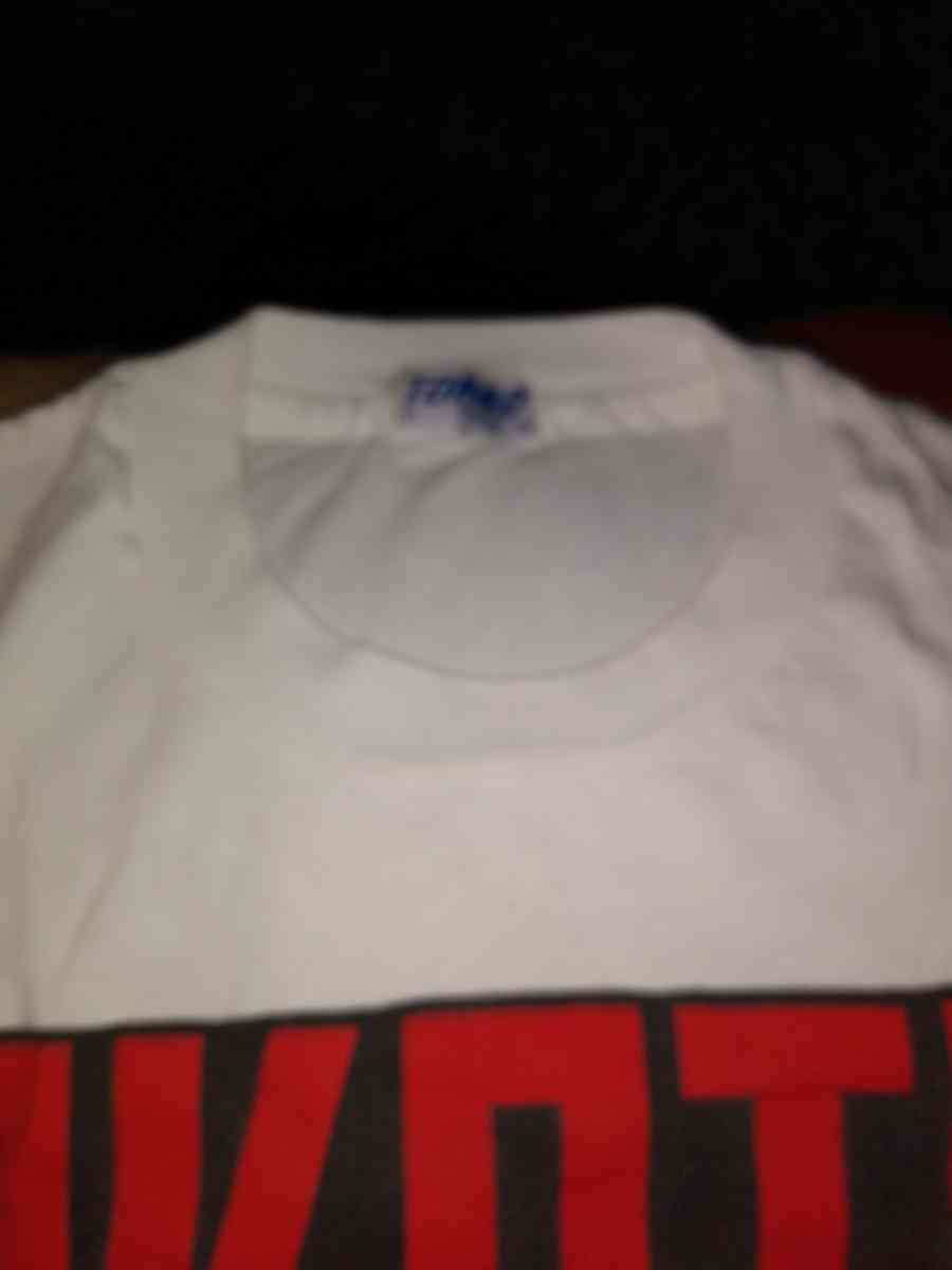 VISION STREET WEAR T SHIRT - Mill Creek, Washington - FleaMarketBay