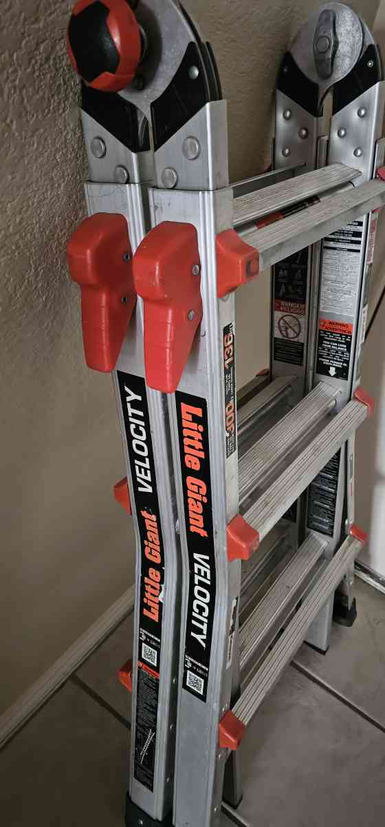 little giant 200 - Mckinney, Texas - FleaMarketBay