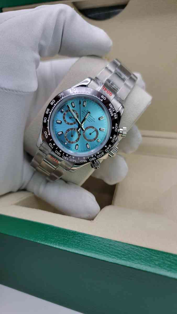 luxury Watch - Allentown, Pennsylvania - FleaMarketBay