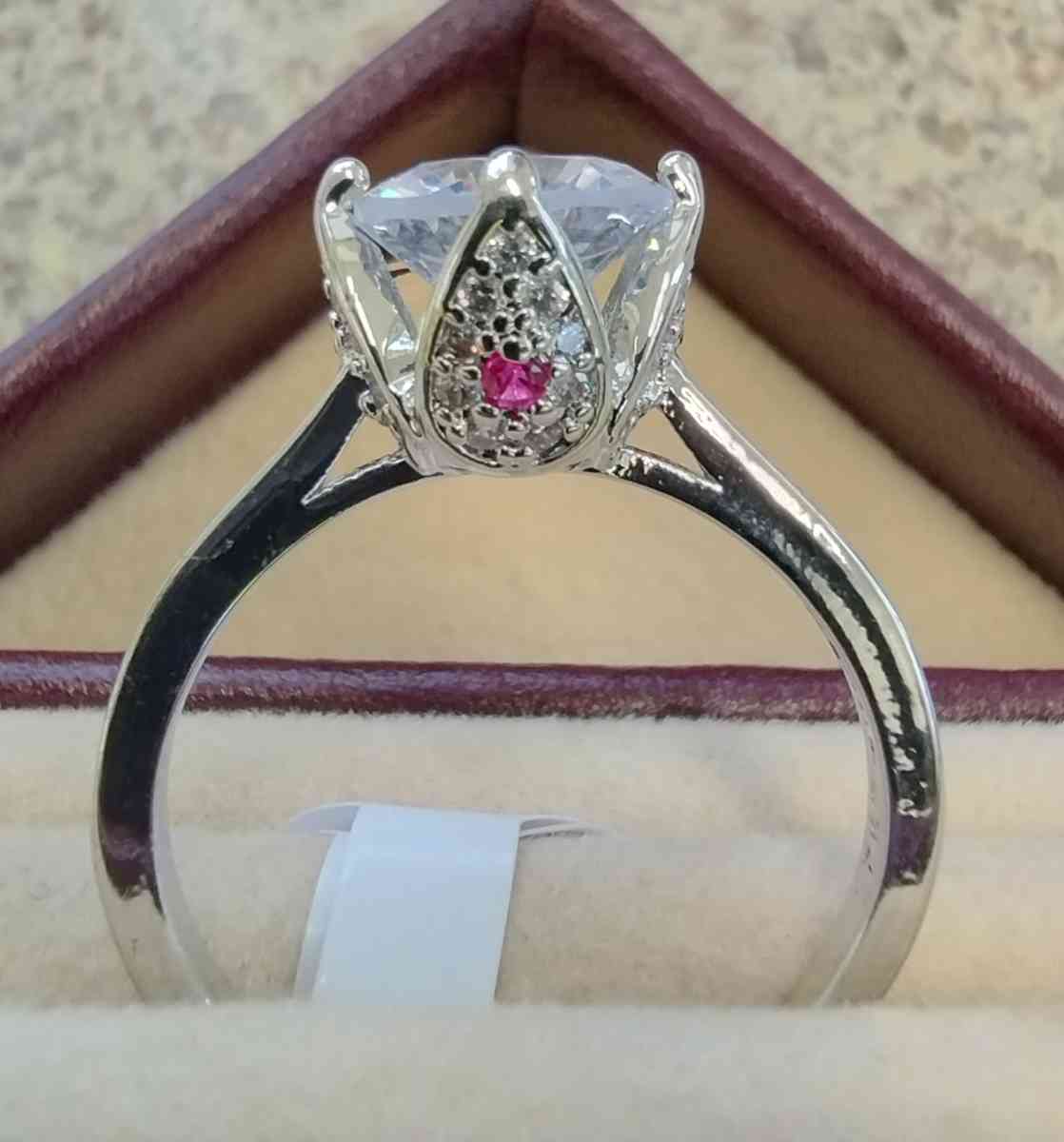 Rings also earrings and necklace sets - Waco, Texas - FleaMarketBay