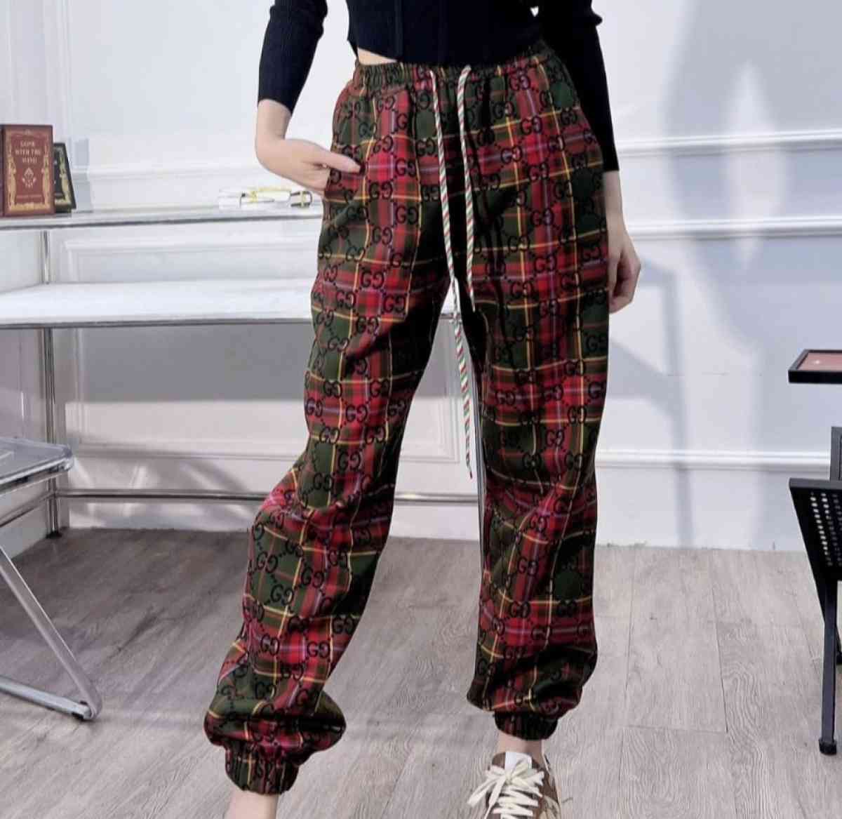 Gucci Red pants - Mission Viejo, California