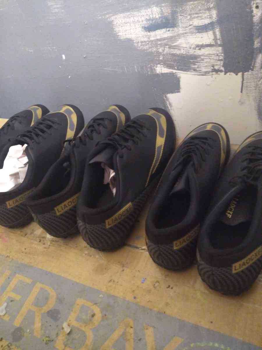 soccer cleats - La Puente, California - FleaMarketBay