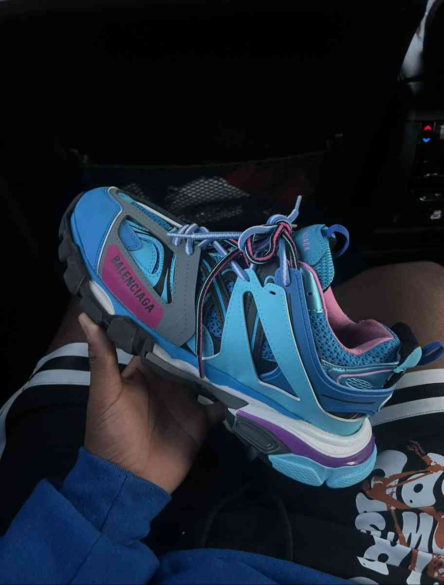 Balencigas track runners - Lithonia, Georgia - FleaMarketBay