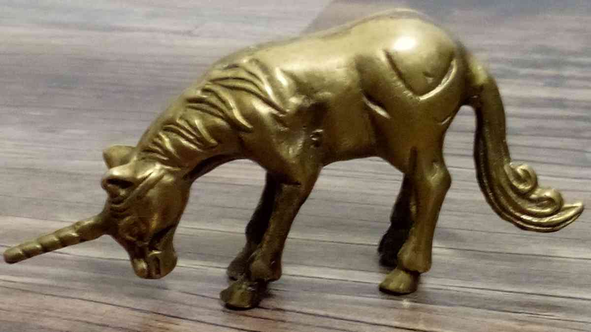 Vintage Brass Figures - Doniphan, Missouri - FleaMarketBay