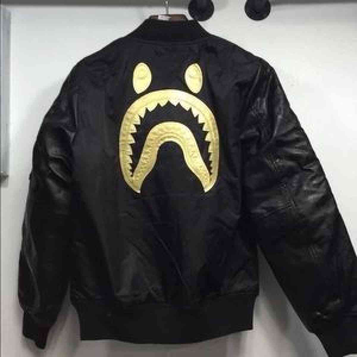 BAPE jacket Chris brown collab - Vacaville, California - FleaMarketBay