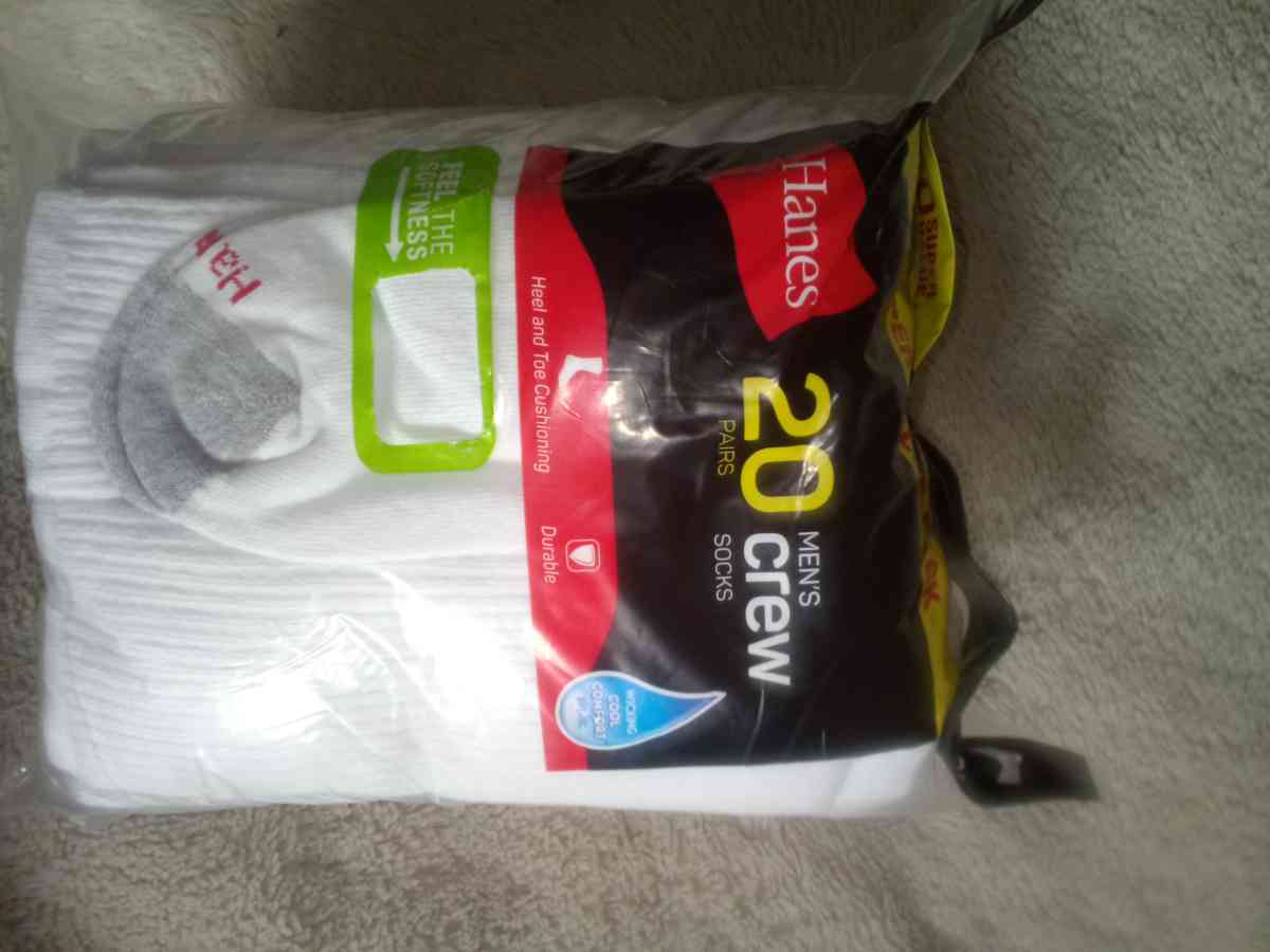 20 pairs mens crew socks - Watsonville, California