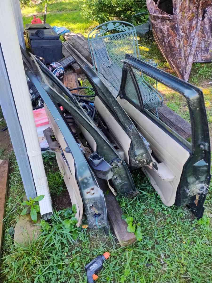 1990 Jeep Cherokee xj - Rutherfordton, North Carolina