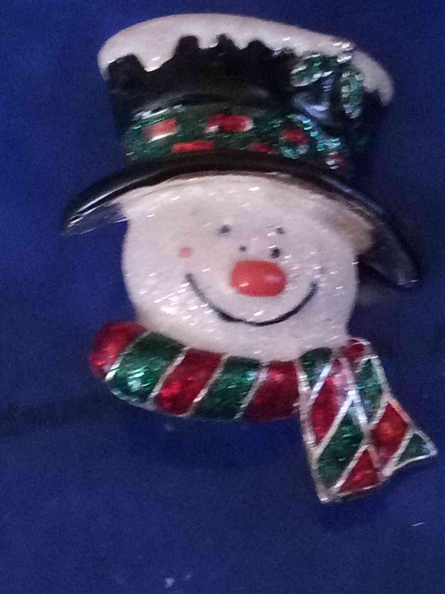 Danecraft Snowman Pin - Pawtucket, Rhode Island - FleaMarketBay