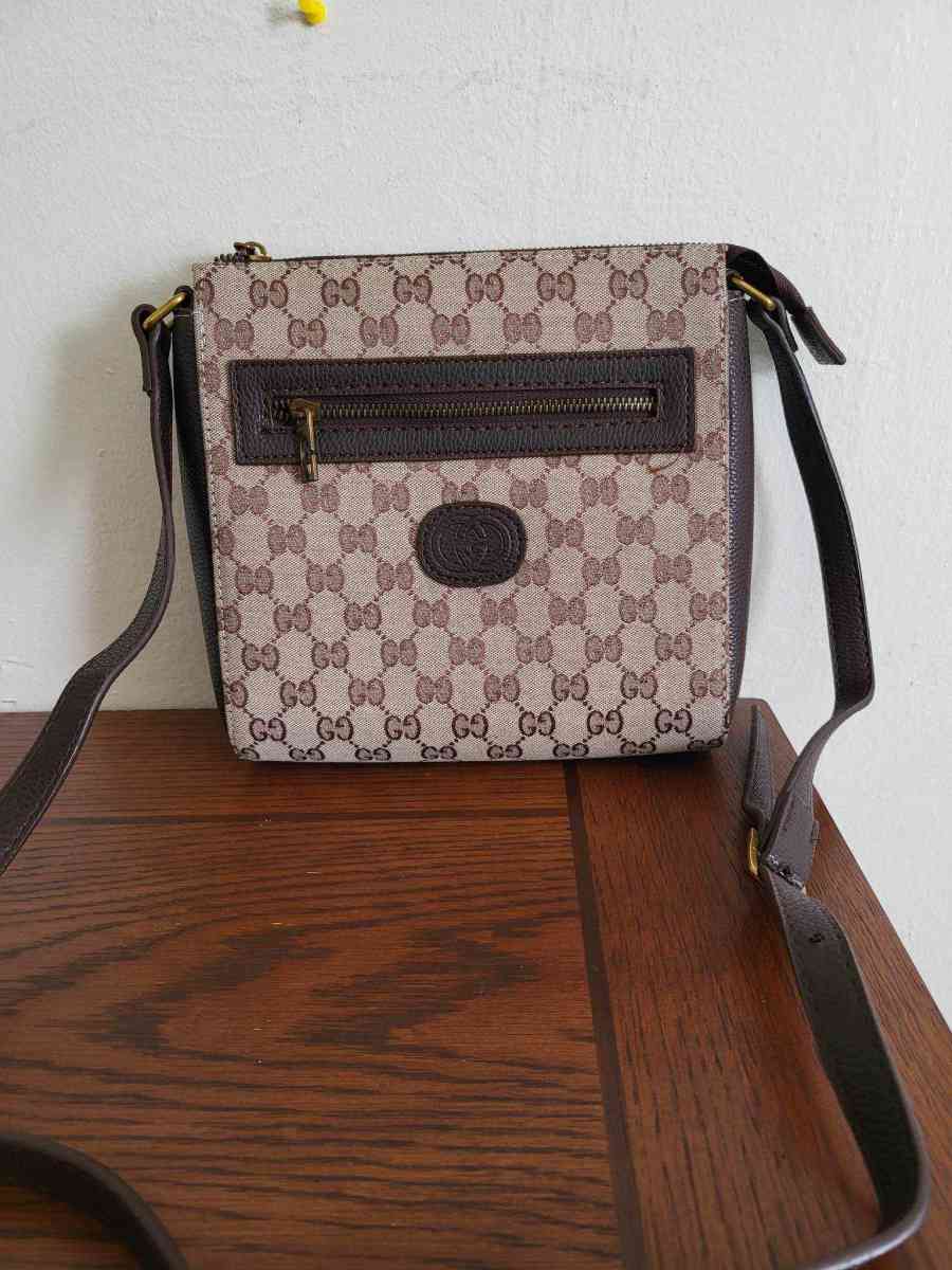 mens Crossbody Bags - Tucson, Arizona - FleaMarketBay