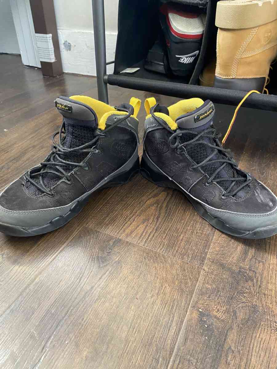 Jordan 9 dark charcoal - Jersey City, New Jersey - FleaMarketBay