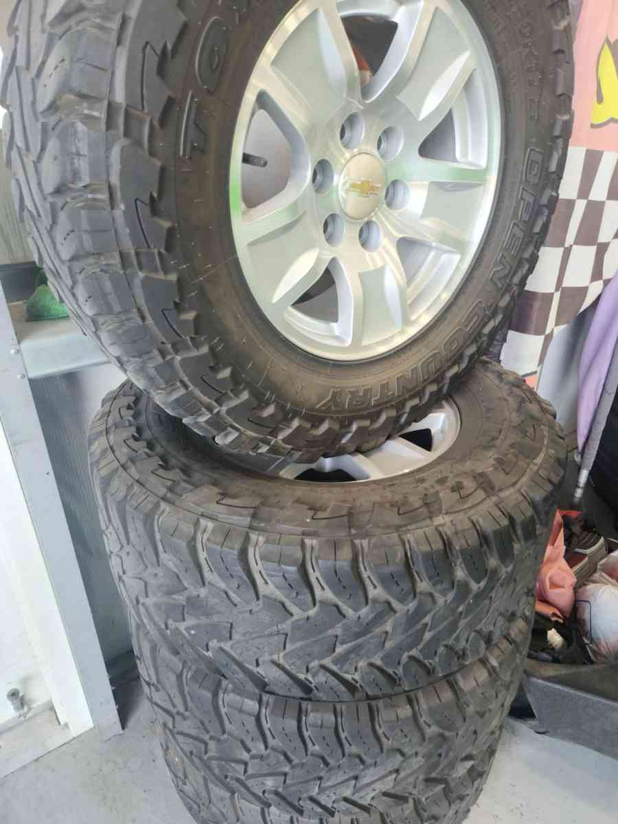 Chevy 1500 4wd Wheels AND Tires - Modesto, California