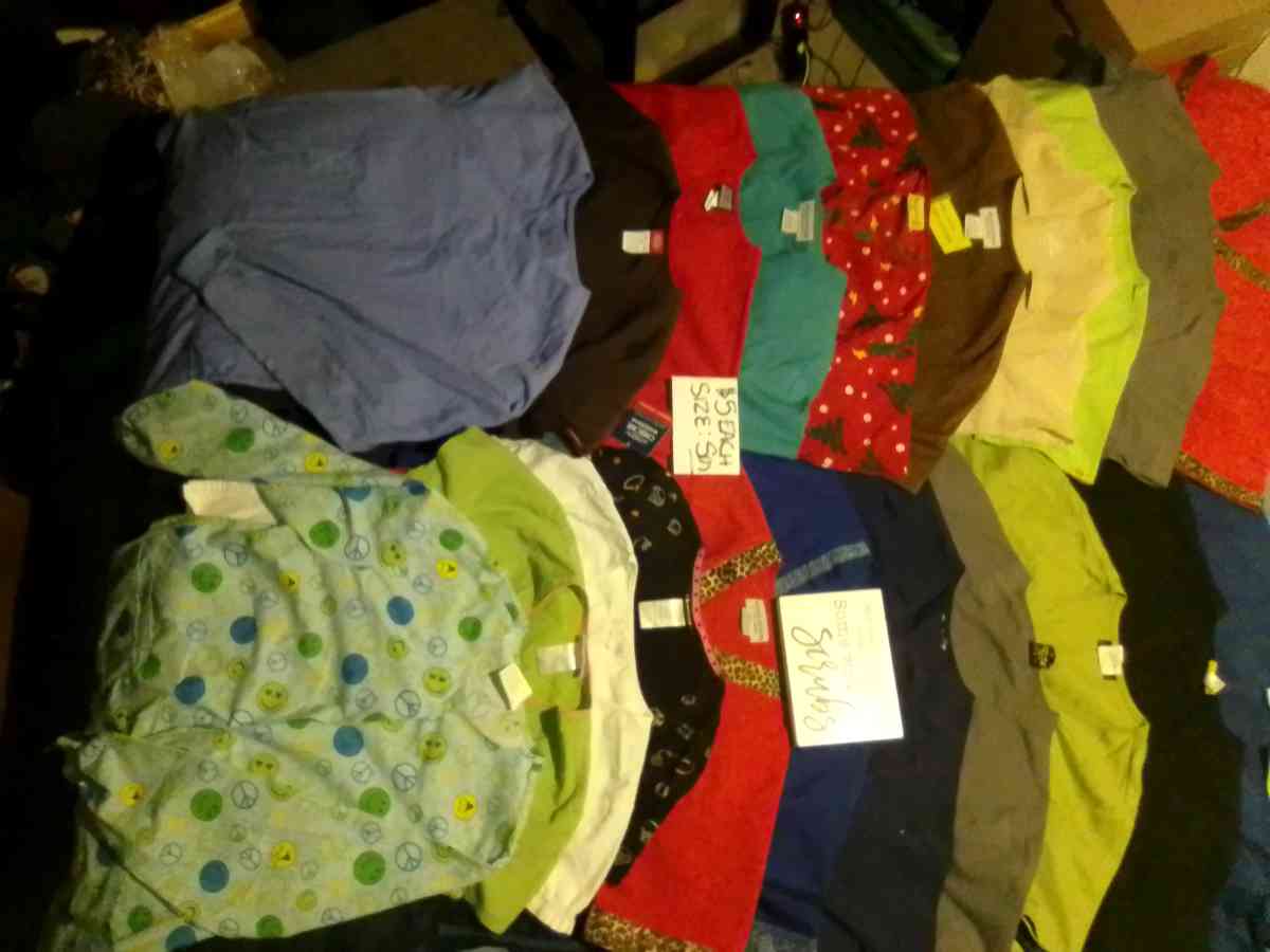 nursing scrubs  for female or male - Walla Walla, Washington - FleaMarketBay