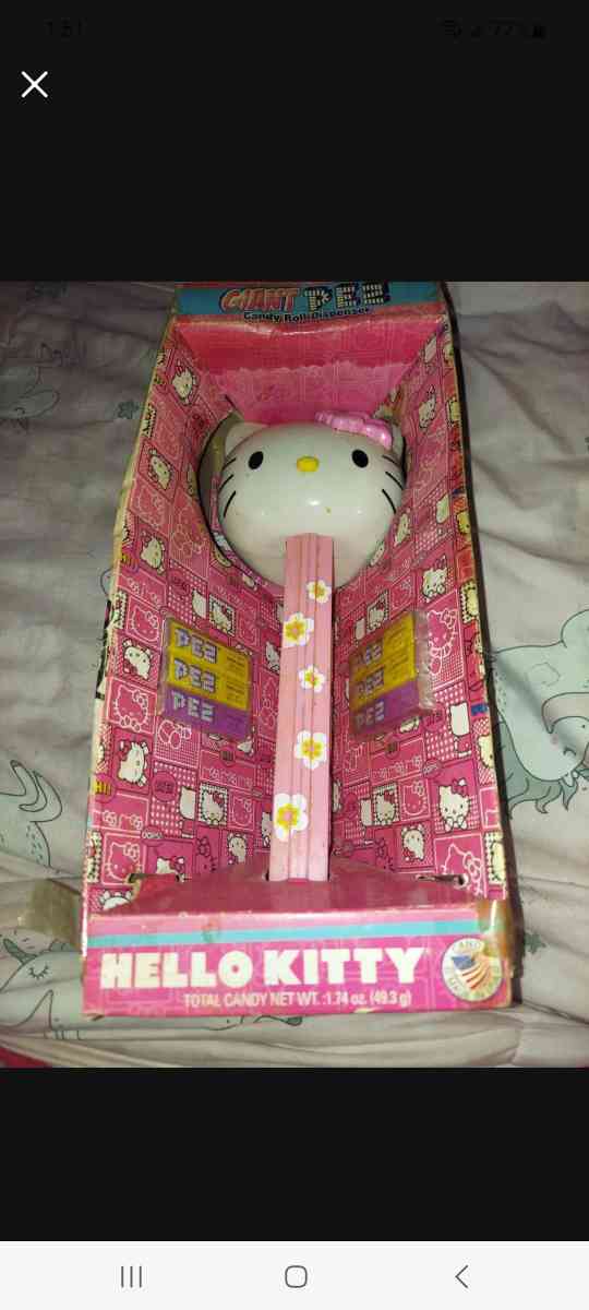 hello kitty pez - Millstone Township, New Jersey