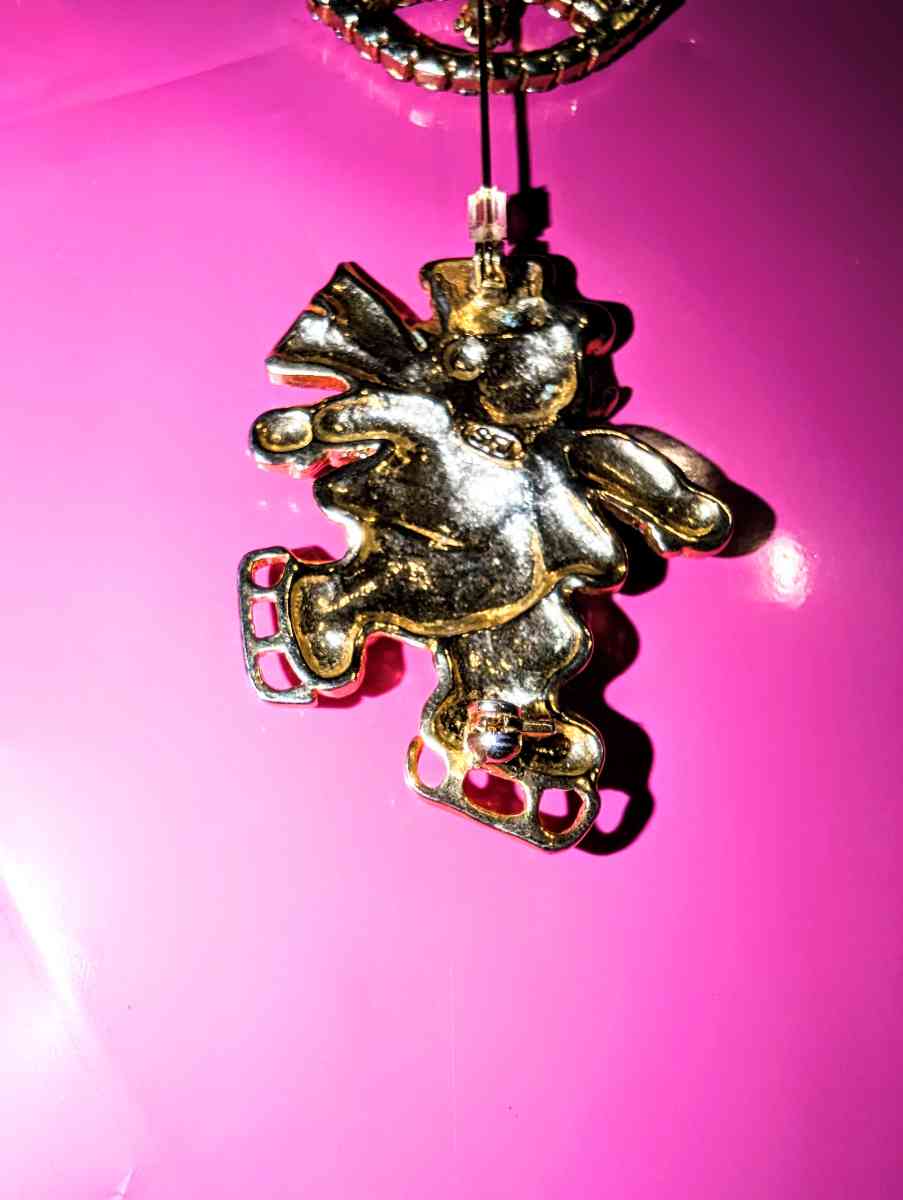 Vintage Snowman Christmas brooch signed  JJ - Newport, Tennessee - FleaMarketBay